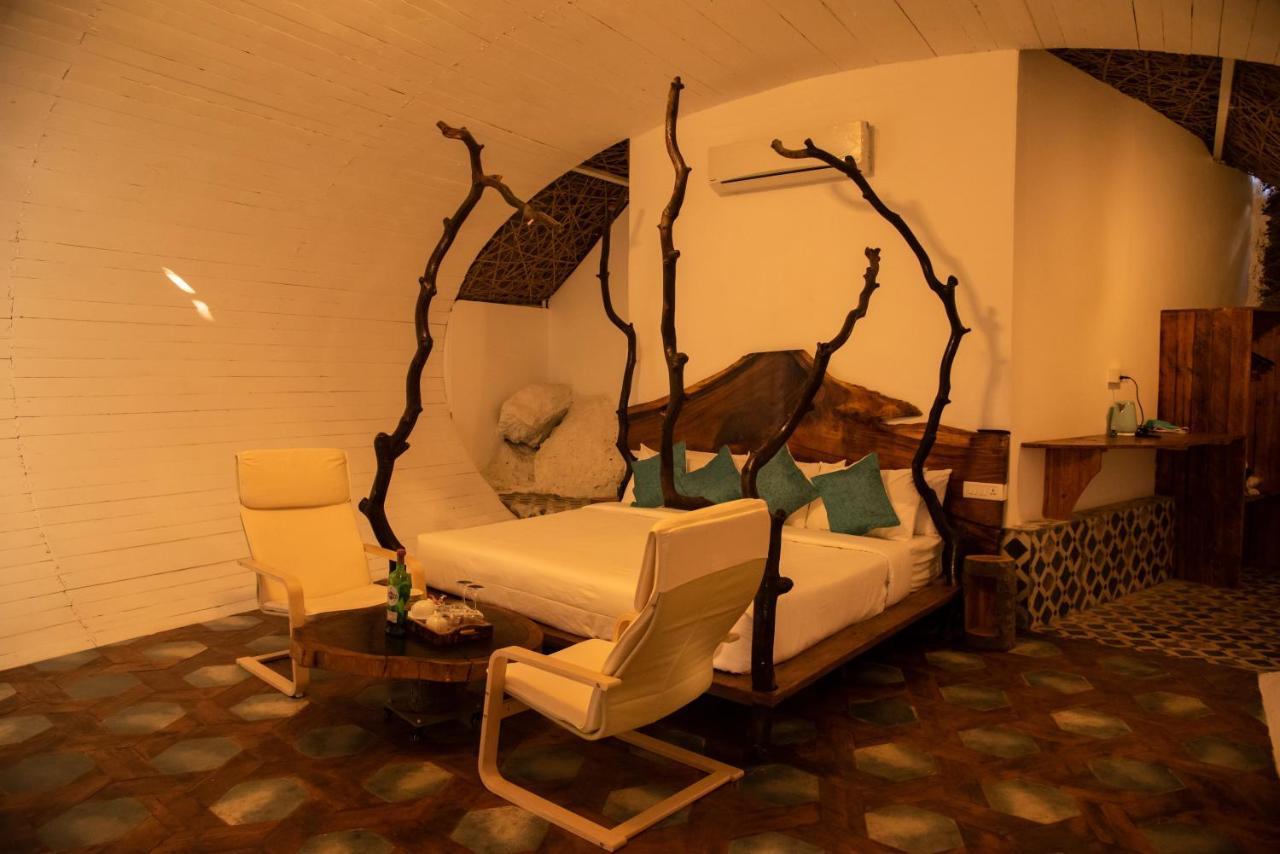 Obrigado By Craftels Hotel Canaguinim Kültér fotó