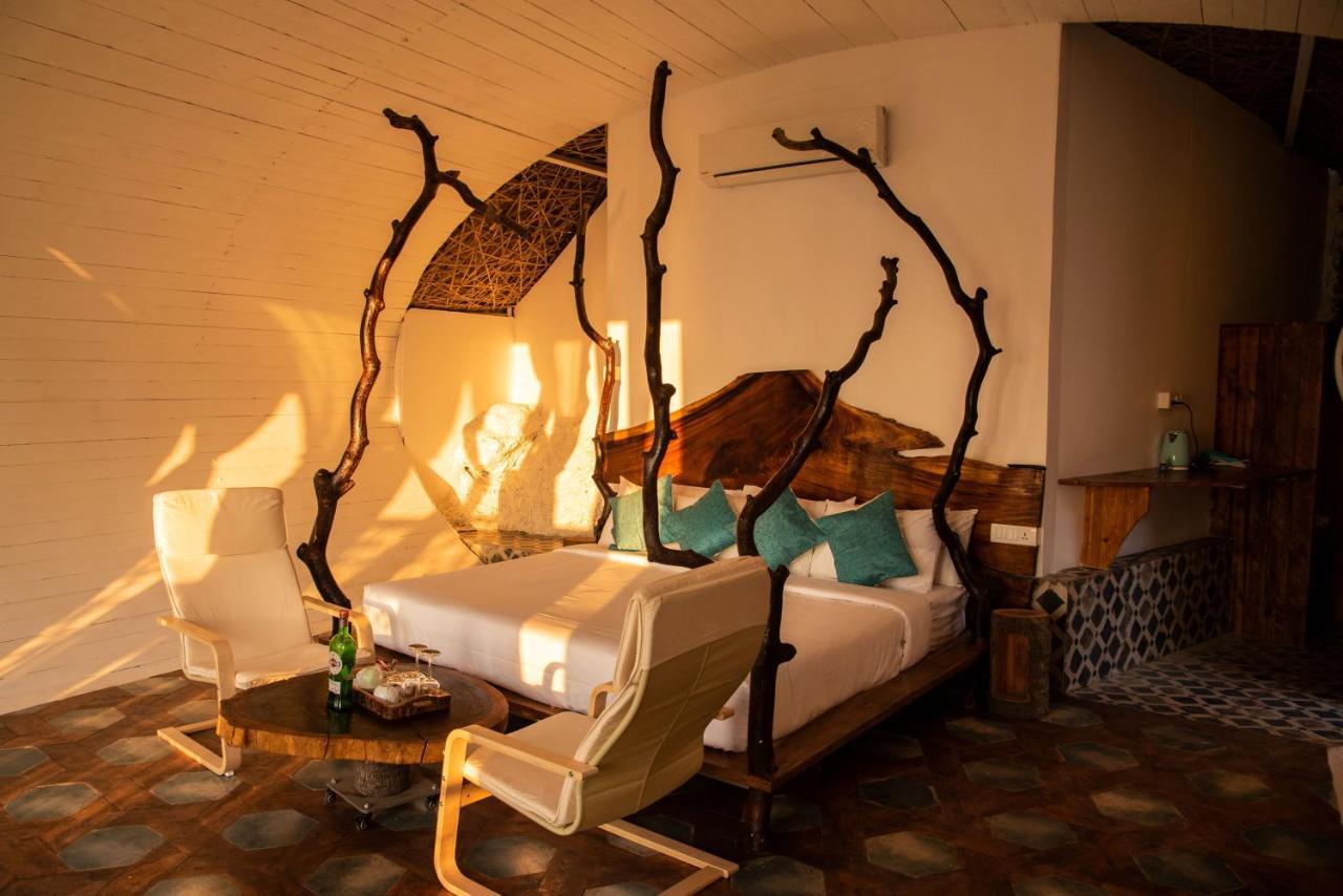Obrigado By Craftels Hotel Canaguinim Kültér fotó