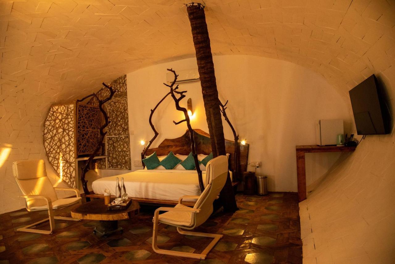 Obrigado By Craftels Hotel Canaguinim Kültér fotó
