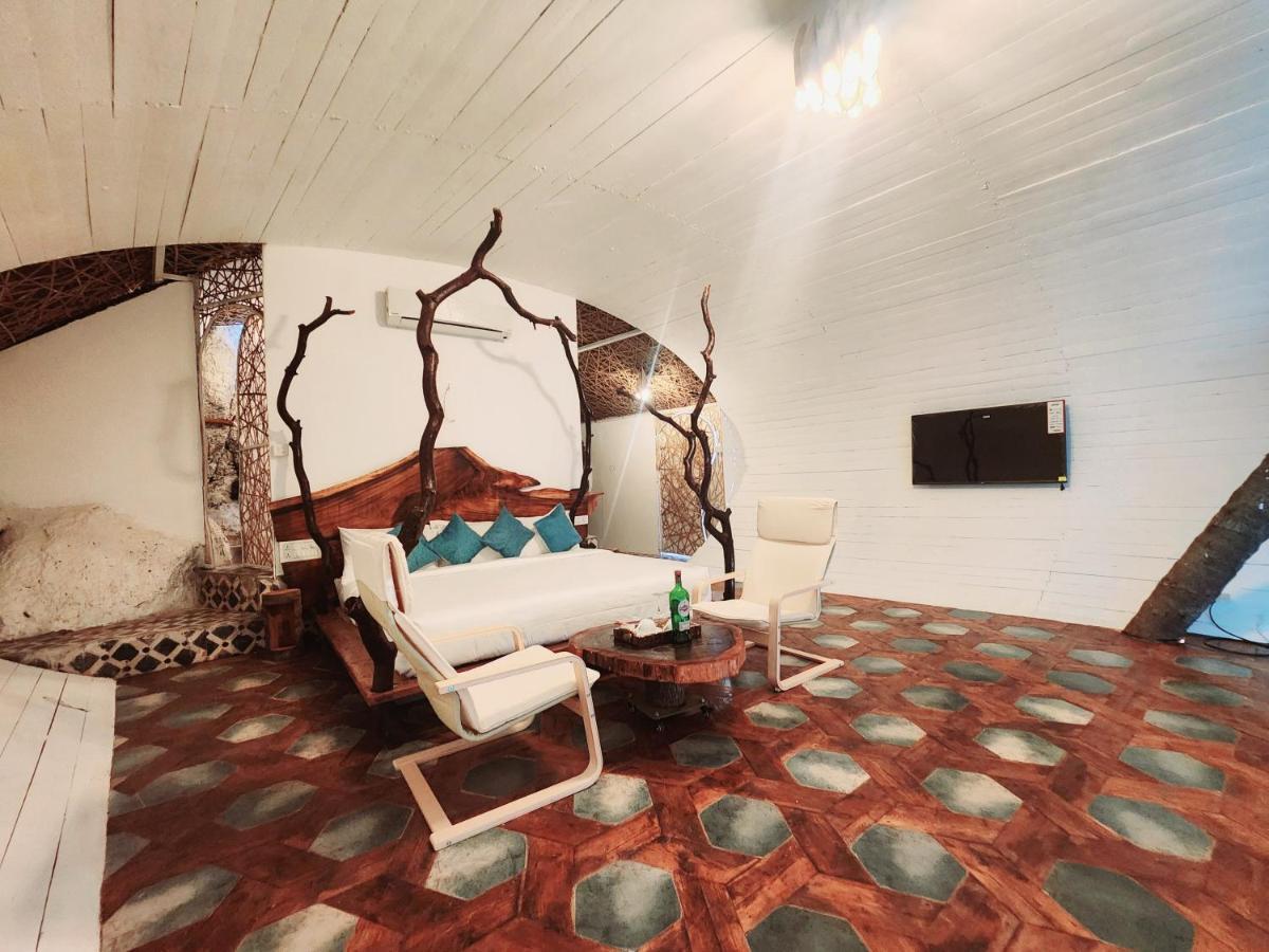 Obrigado By Craftels Hotel Canaguinim Kültér fotó